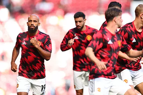 قبل معركة أنفيلد.. أموريم يمنح راحة لأربعة من نجوم مانشستر يونايتد